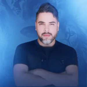 Apóstolo Romário Moreira